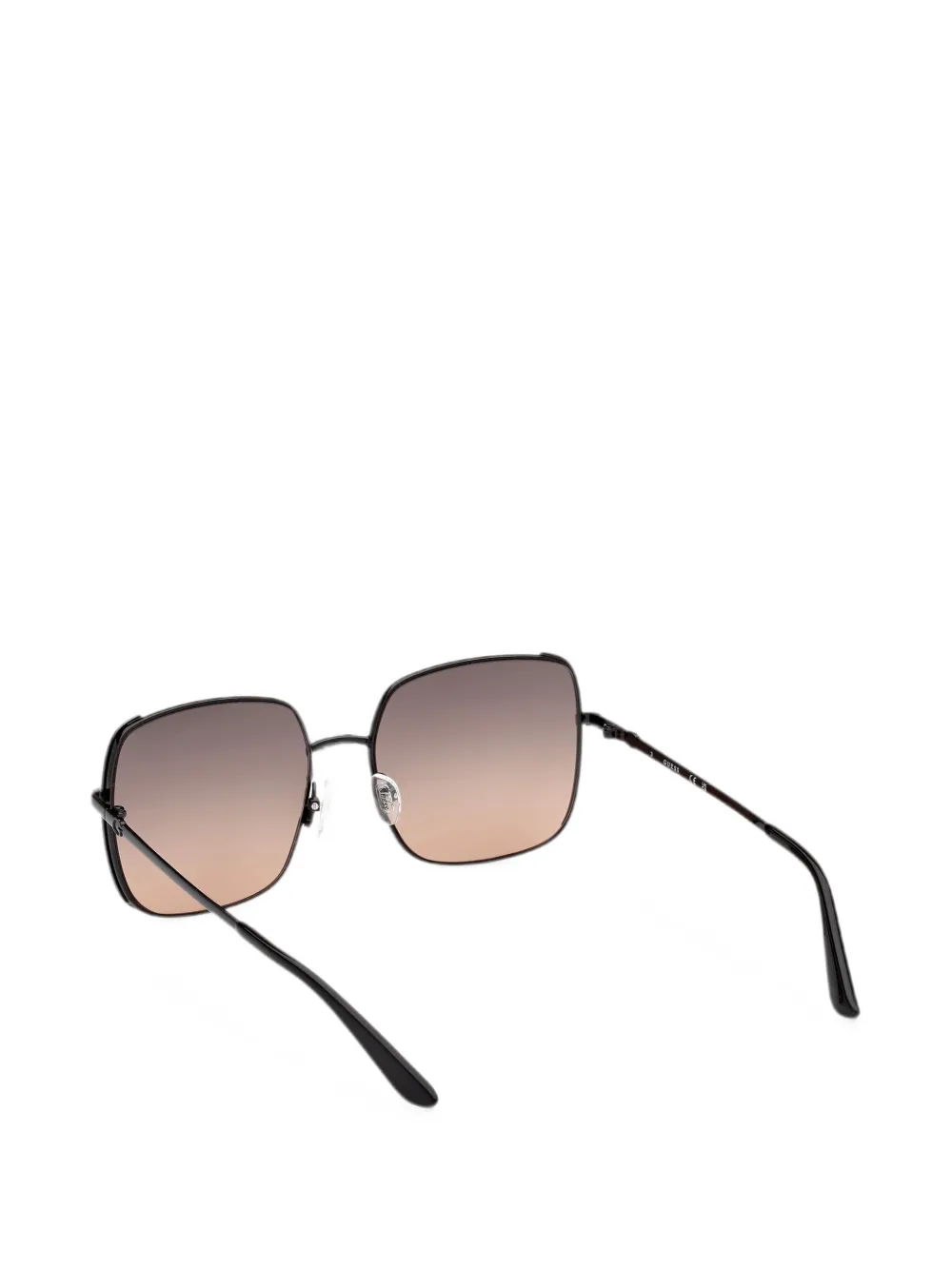 GUESS EYEWEAR Zonnebril met zwarte kleurverloop en vlinder