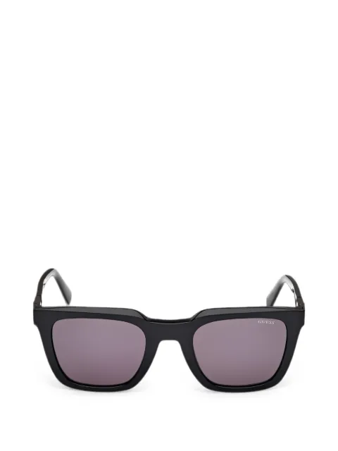 GUESS USA square plastic sunglasses
