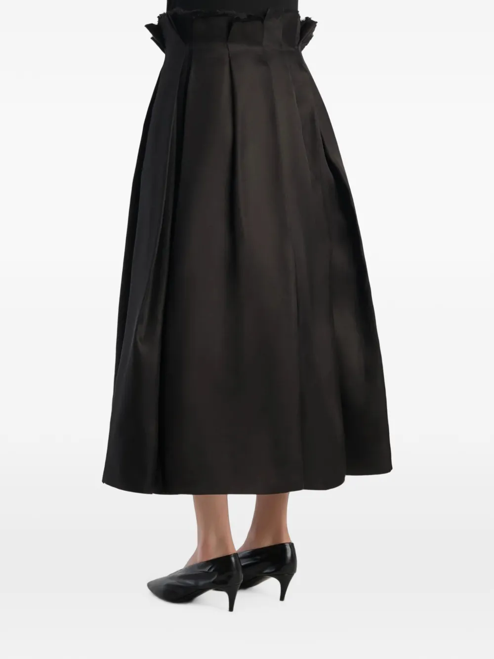 KHAITE Astrid Midi Skirt in Black, view 3