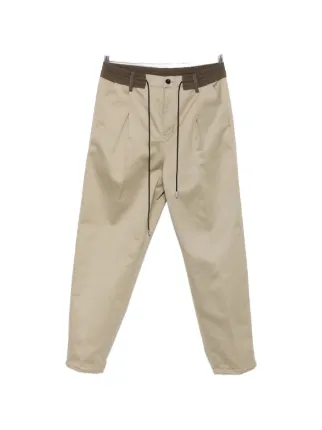 sacai