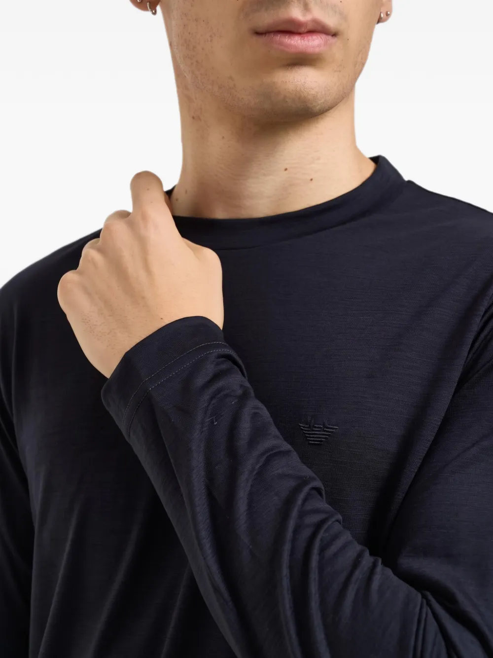 Emporio Armani Wollen T-shirt met lange mouwen en geborduurd logo Blauw