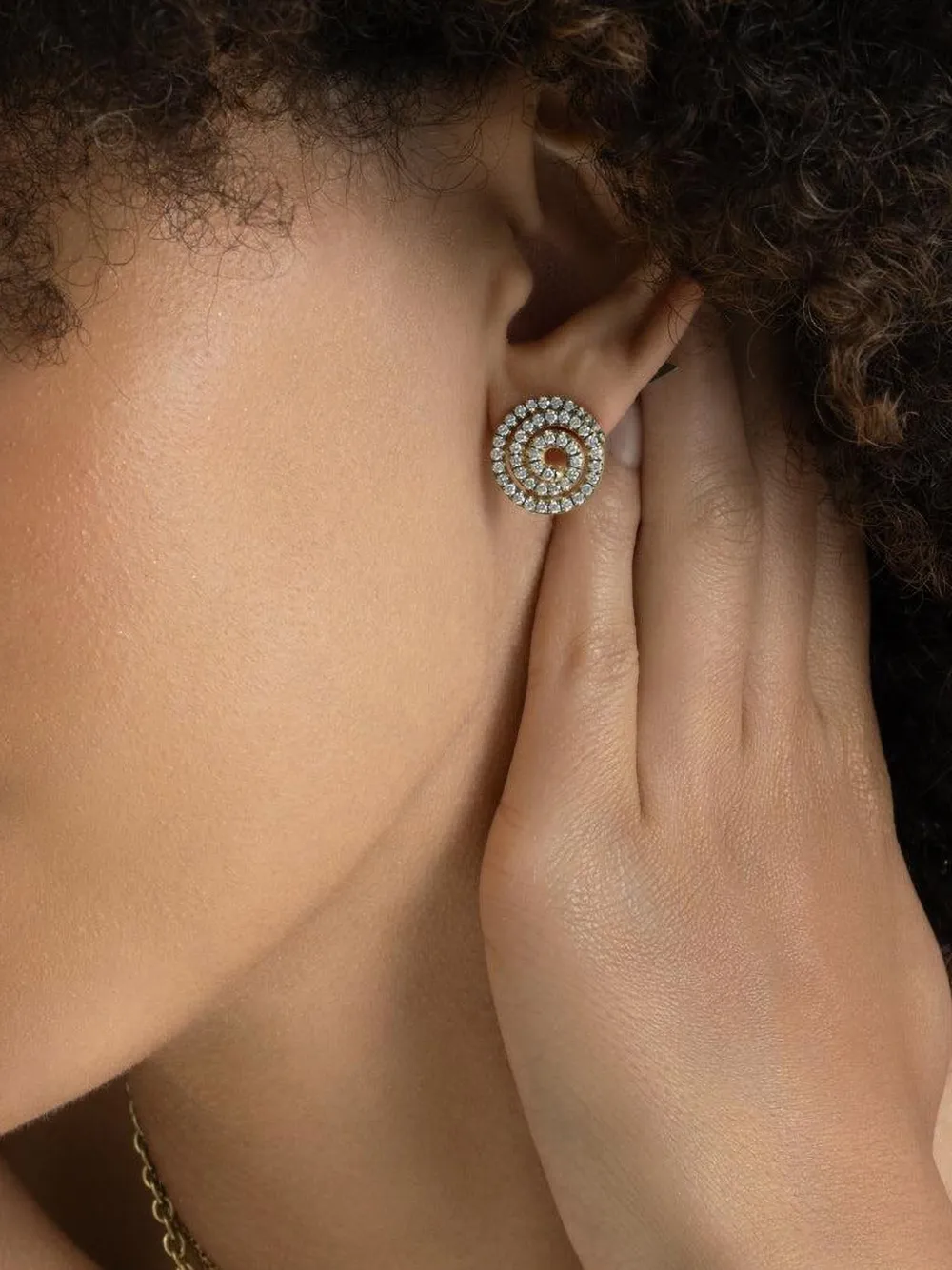 Sylva & Cie Swirl Ohrringe mit Diamanten - Gold