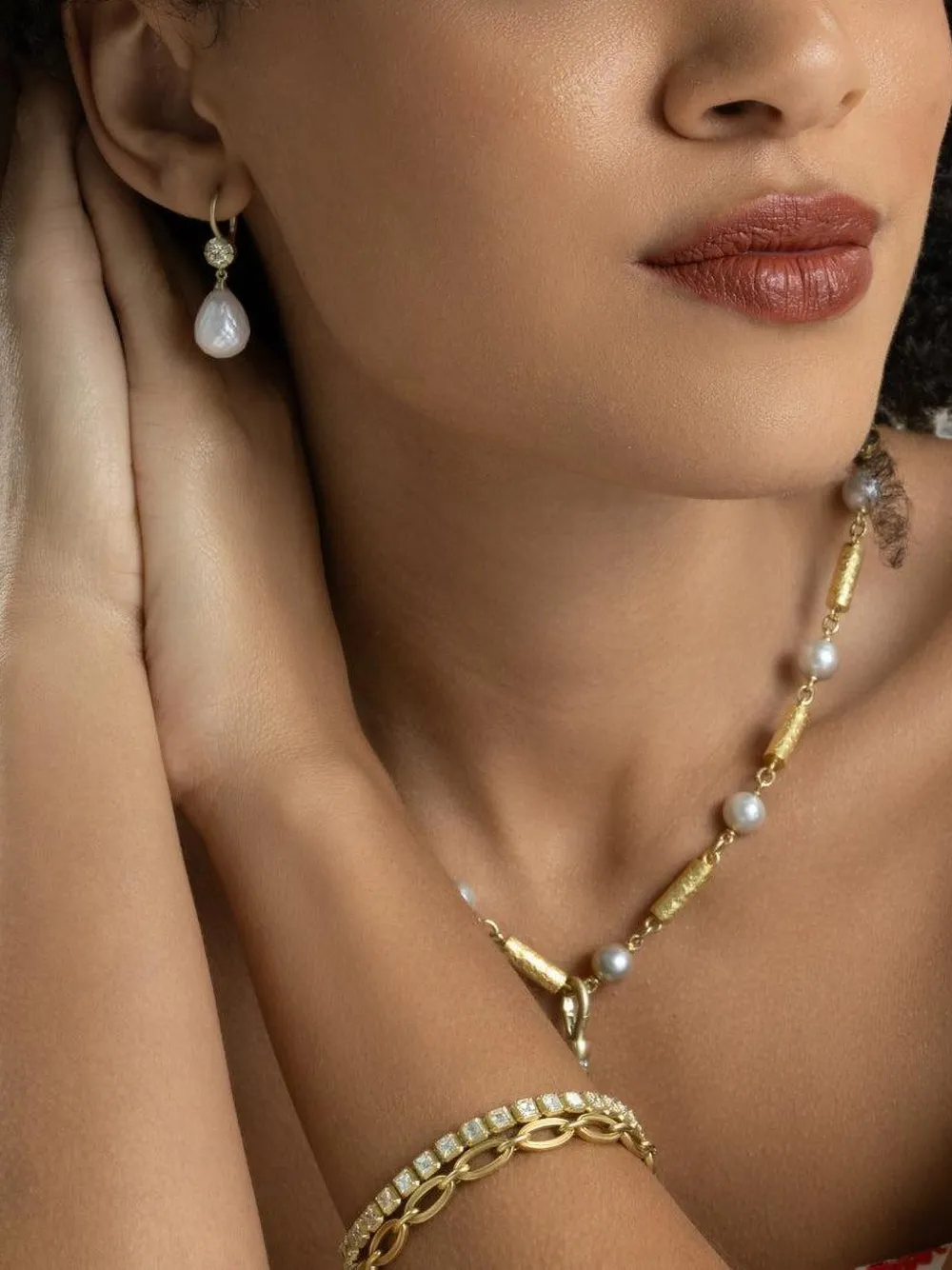 Sylva & Cie Hängeohrringe mit Diamanten und Smaragden - Gold