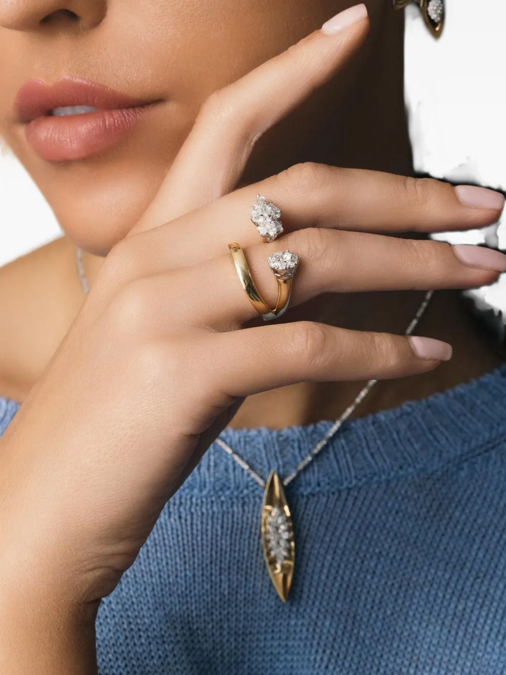 Yeprem Golden Strada diamond ring