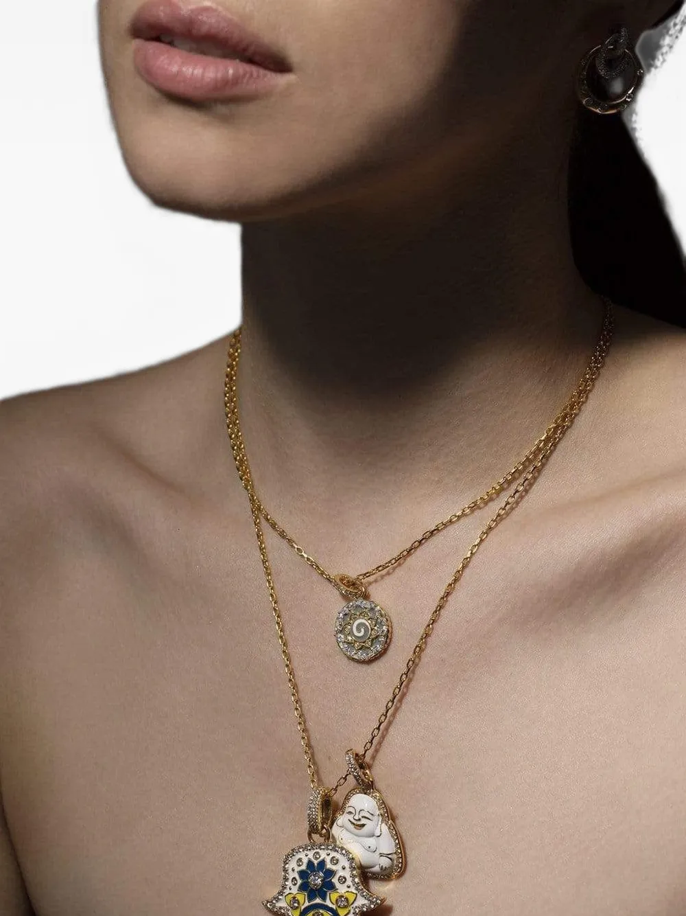 BUDDHA MAMA Mittelgroßer Buddha Anhänger mit Diamant und Emaille - Gold