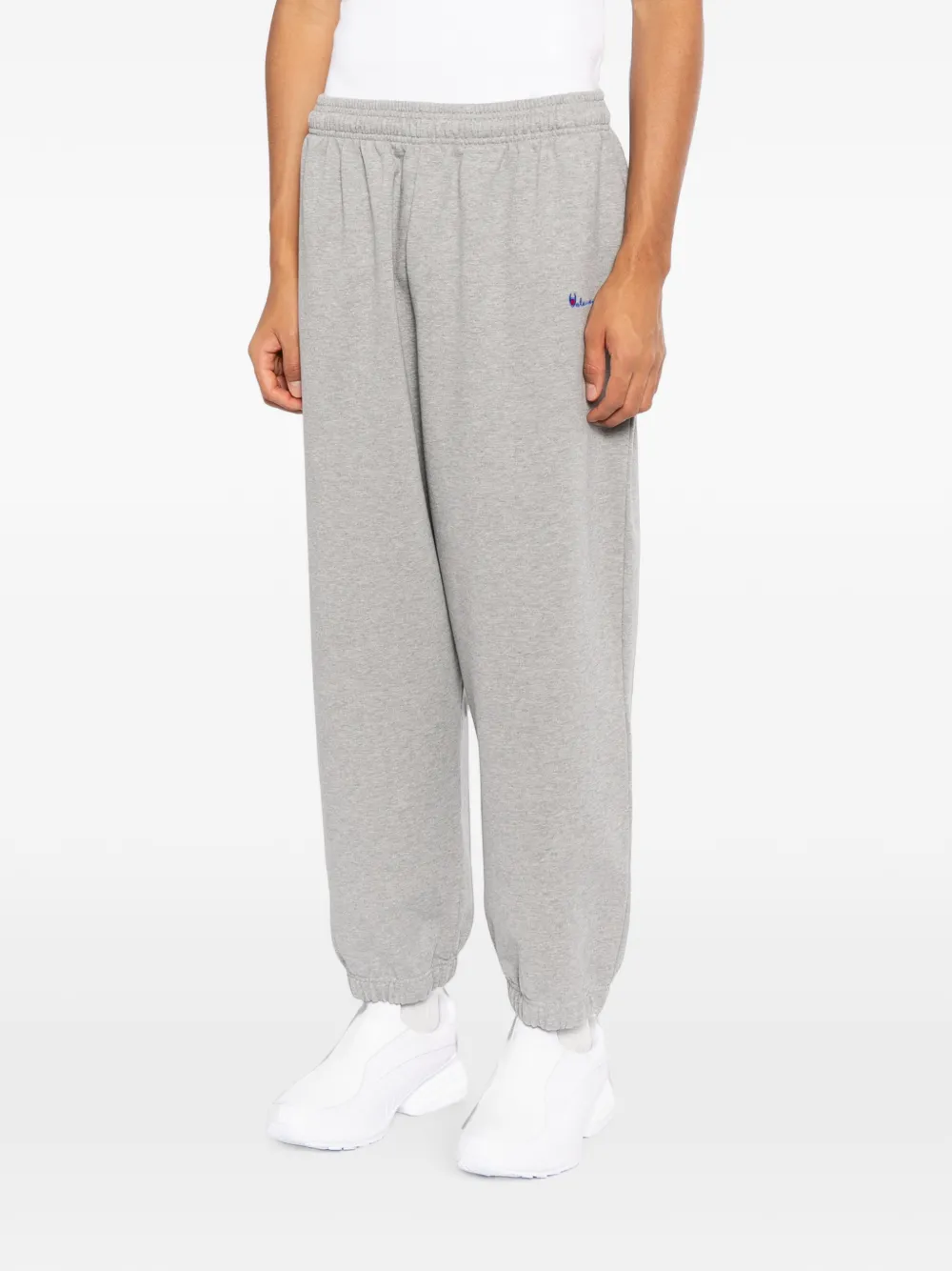 VETEMENTS Trainingsbroek met geborduurd logo Grijs