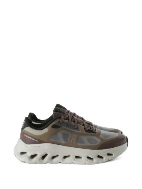 On  Cloudtilt Remix low-top sneakers