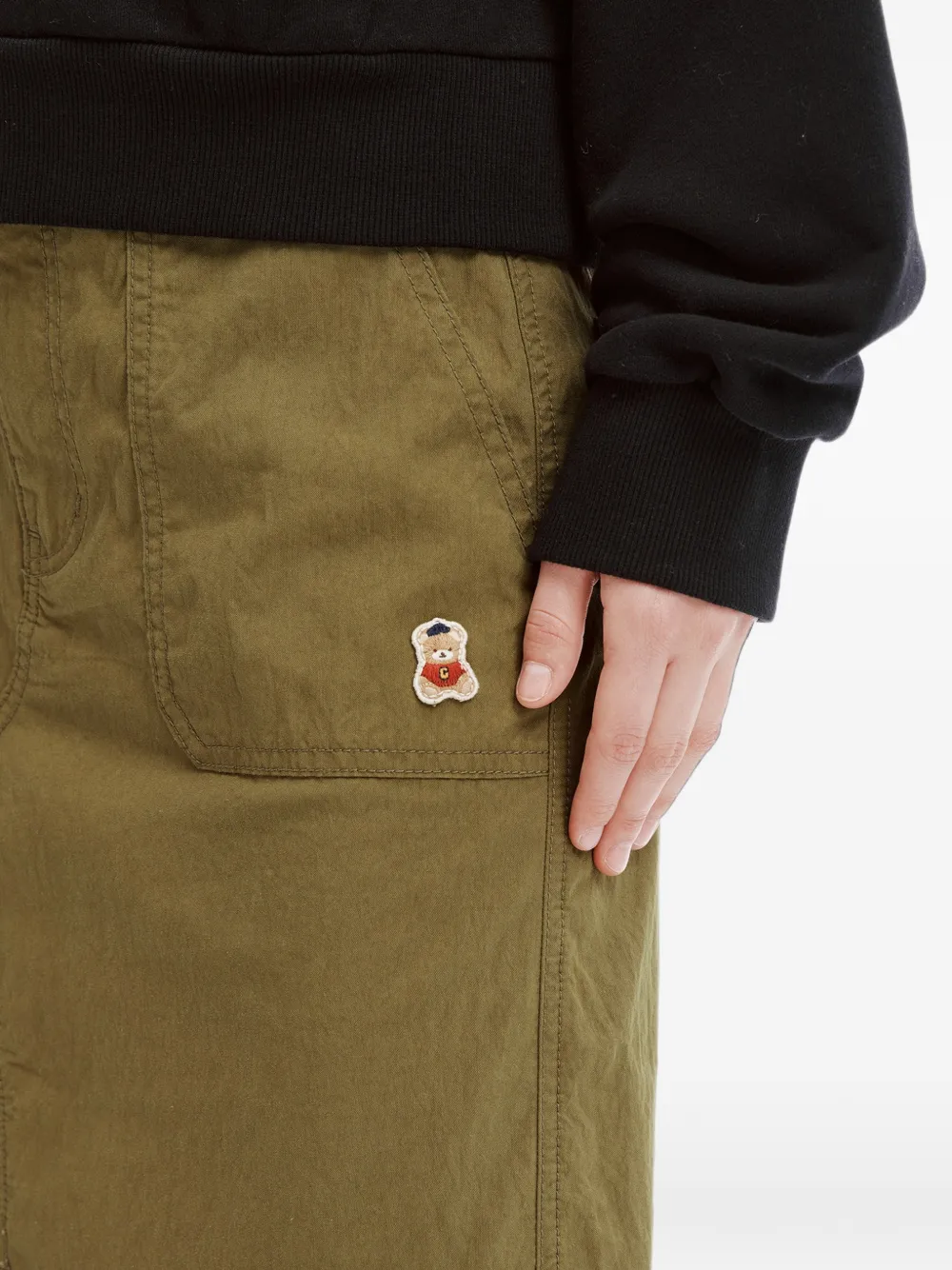 CHOCOOLATE Rok met split en logopatch Groen