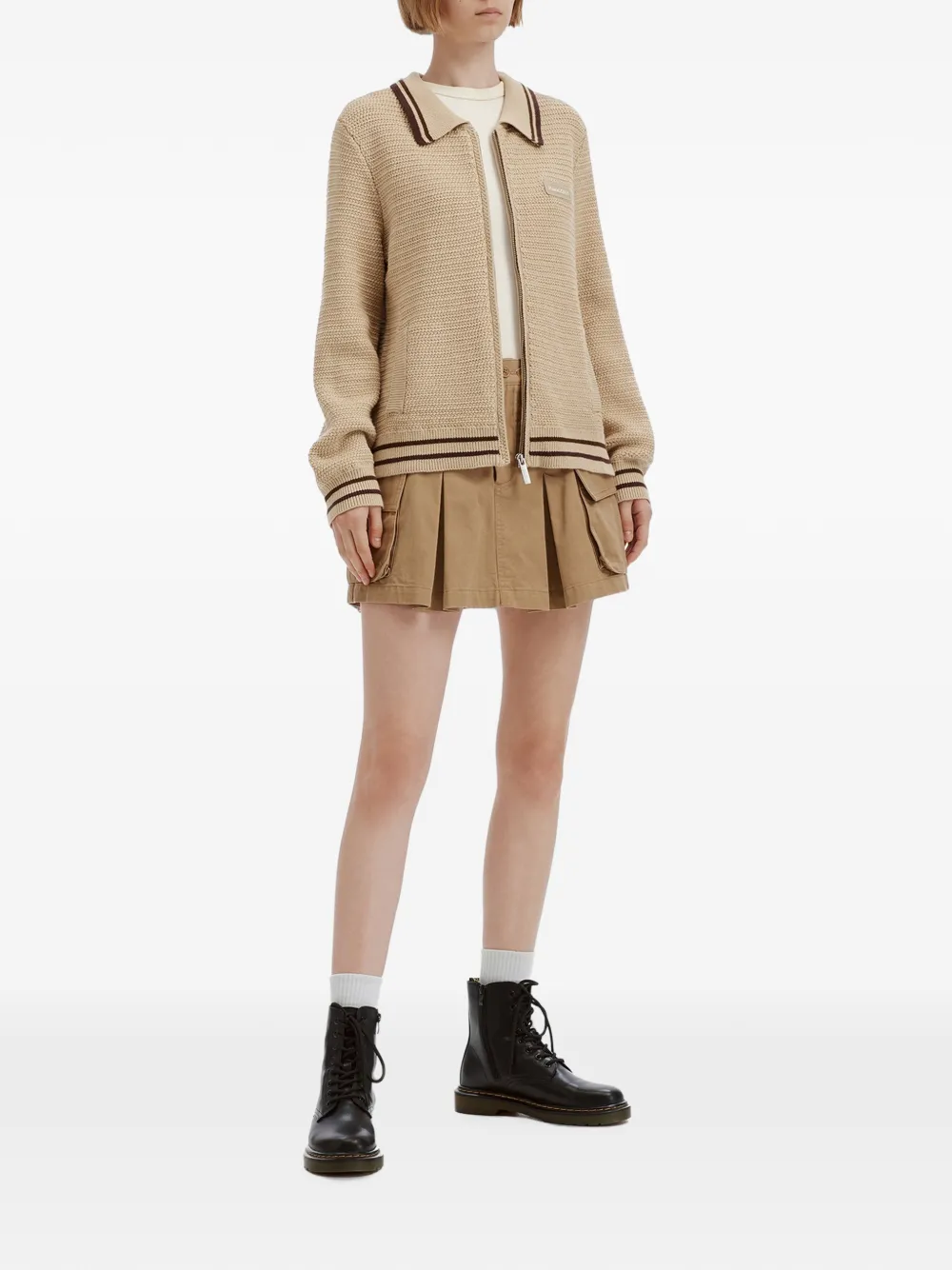 izzue Vest met gestreepte afwerking en rits Beige