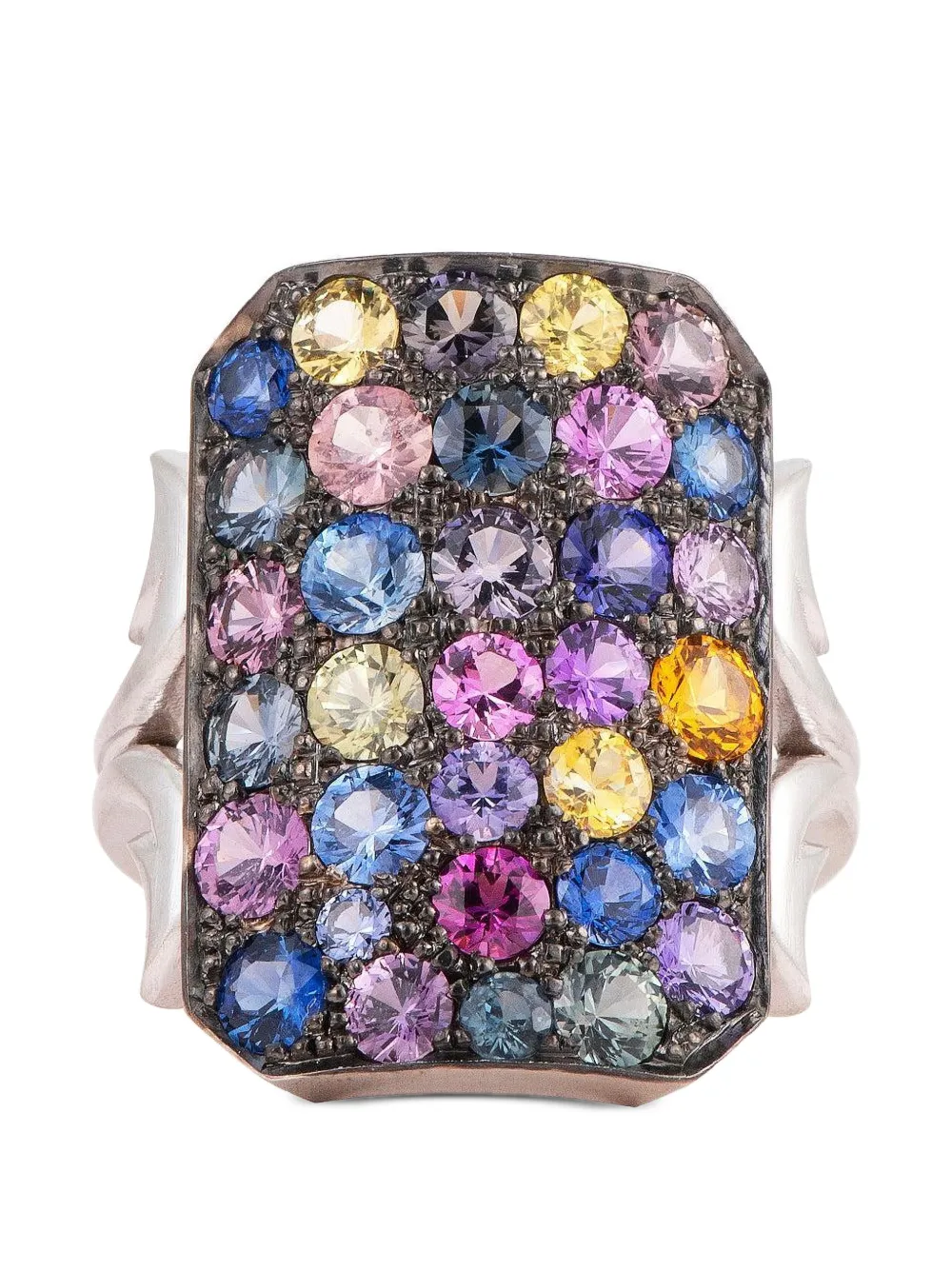 Sylva & Cie Ten Table sapphire ring