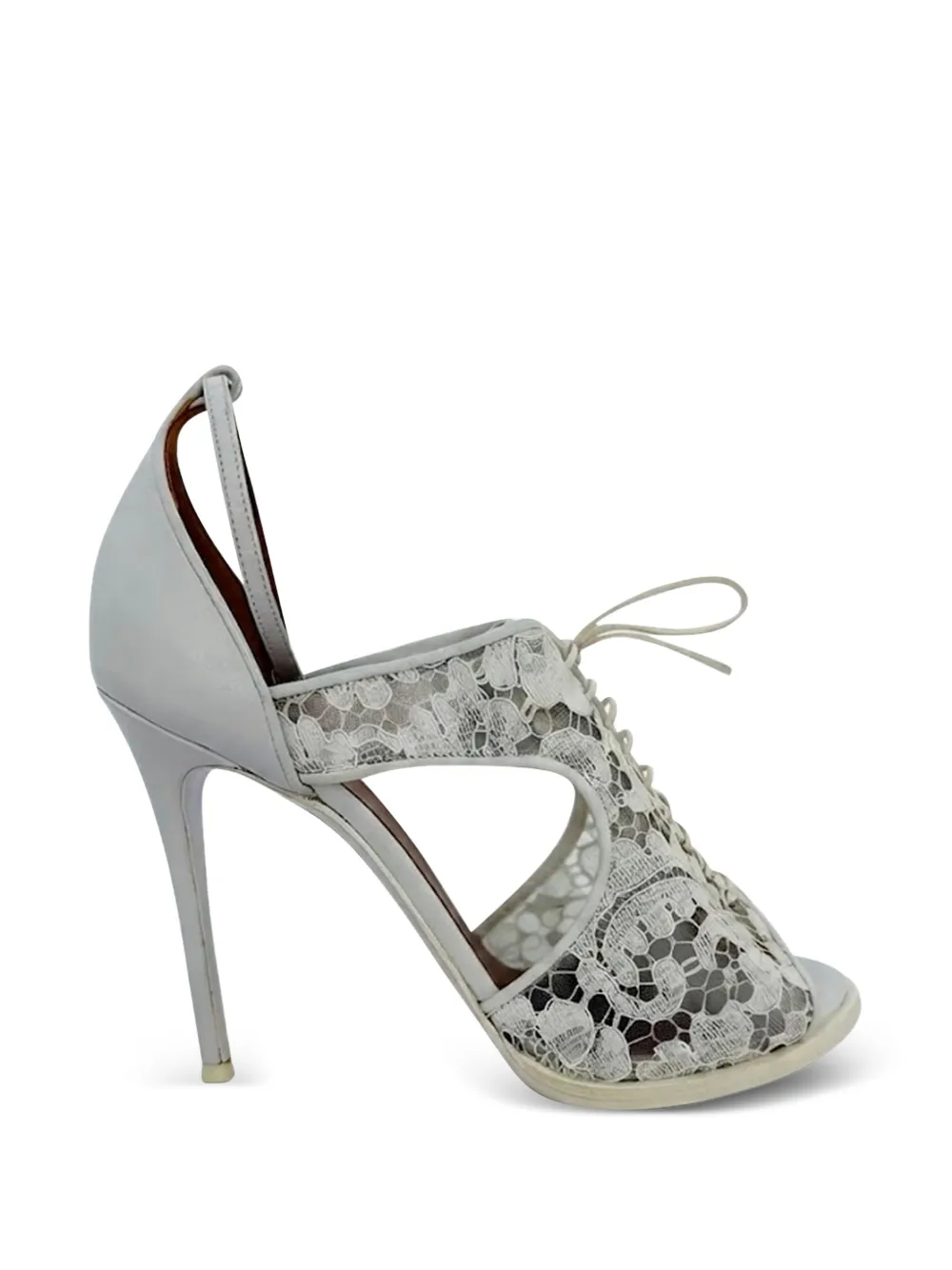 Givenchy Pre-Owned lace-patterned lace-up sandals - Weiß