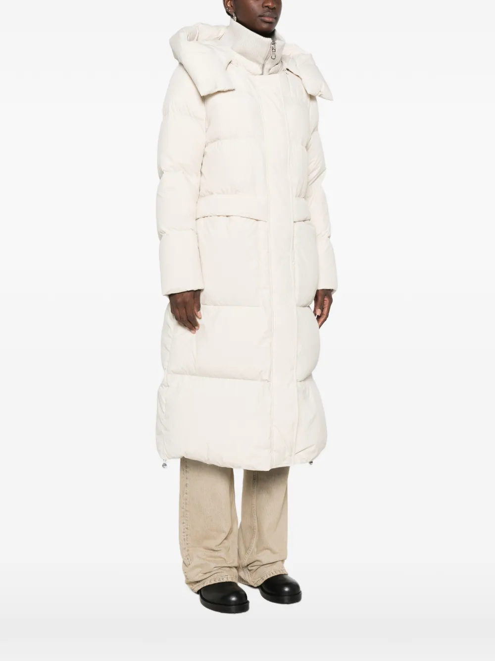 Duno Oversized donsjas met capuchon Beige