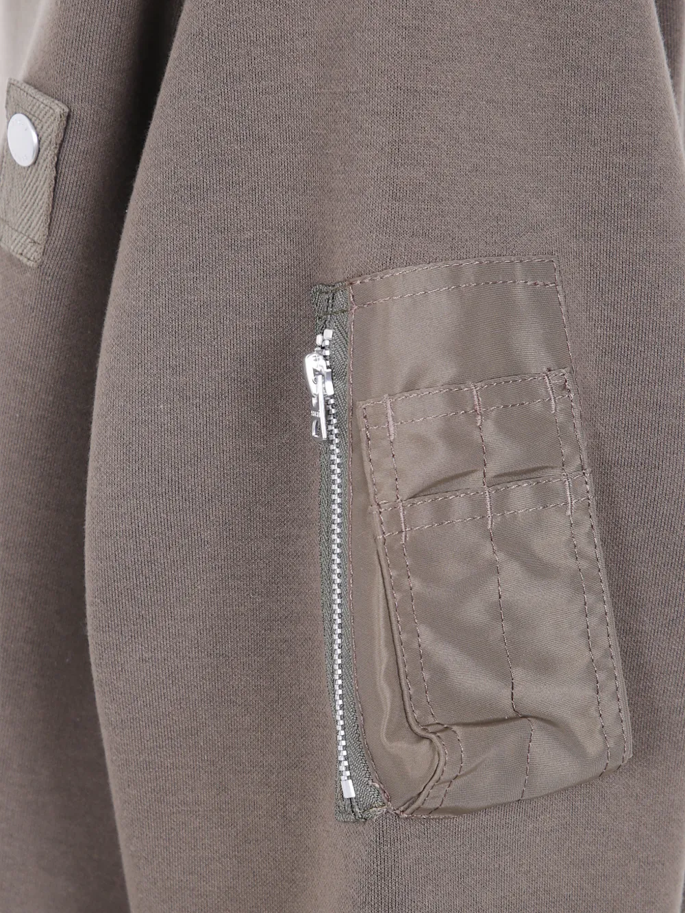 sacai Sweater met ritsdetail Bruin