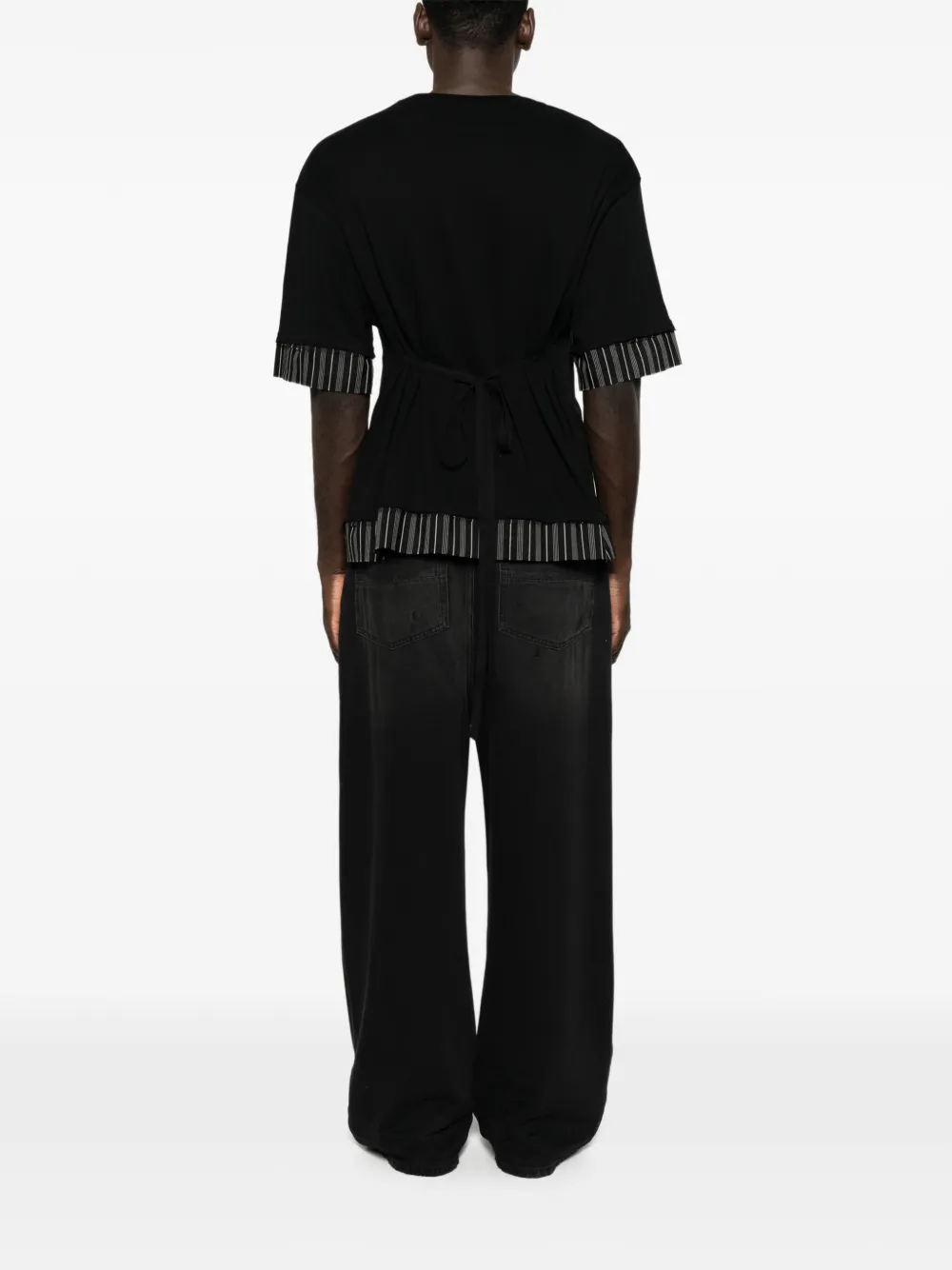 Ann Demeulemeester T-shirt met gestreepte afwerking en gestrikte achterkant Zwart