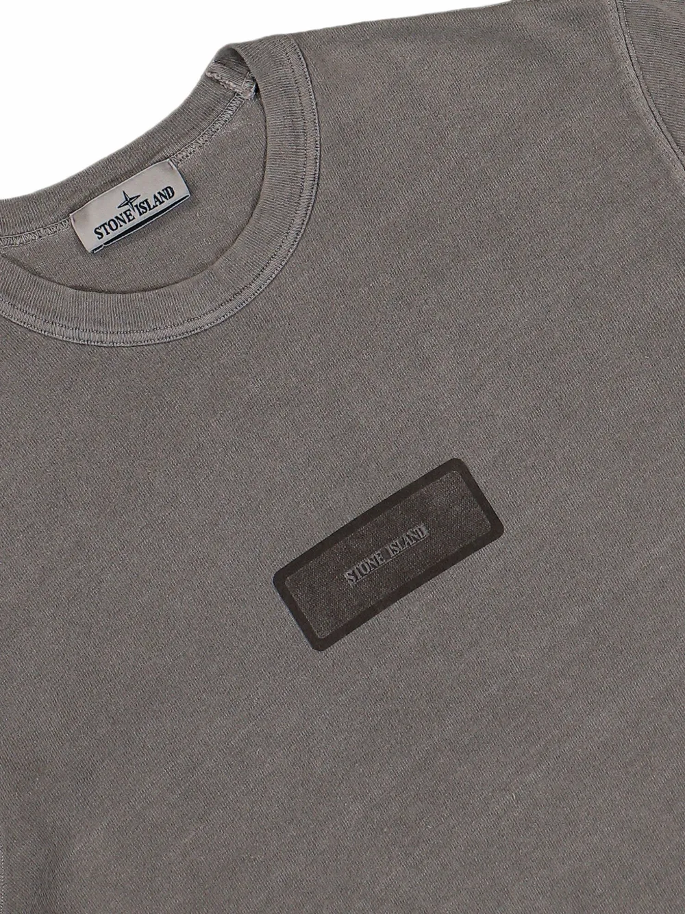 Stone Island 2100012 zwaar katoenen jersey T-shirt met minerale geverfd effect Grijs