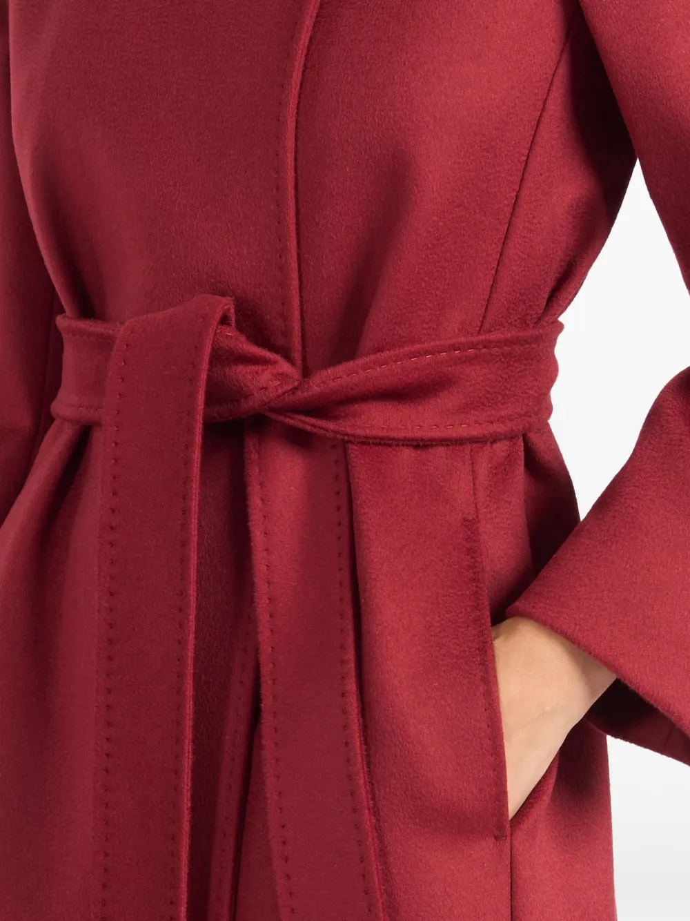 Max Mara Wollen jas met dubbele rij knopen robijn Rood