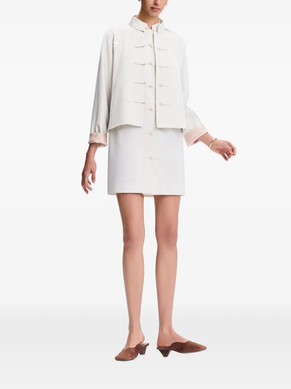 Shanghai Tang Cropped blazer met kikkersluiting Wit