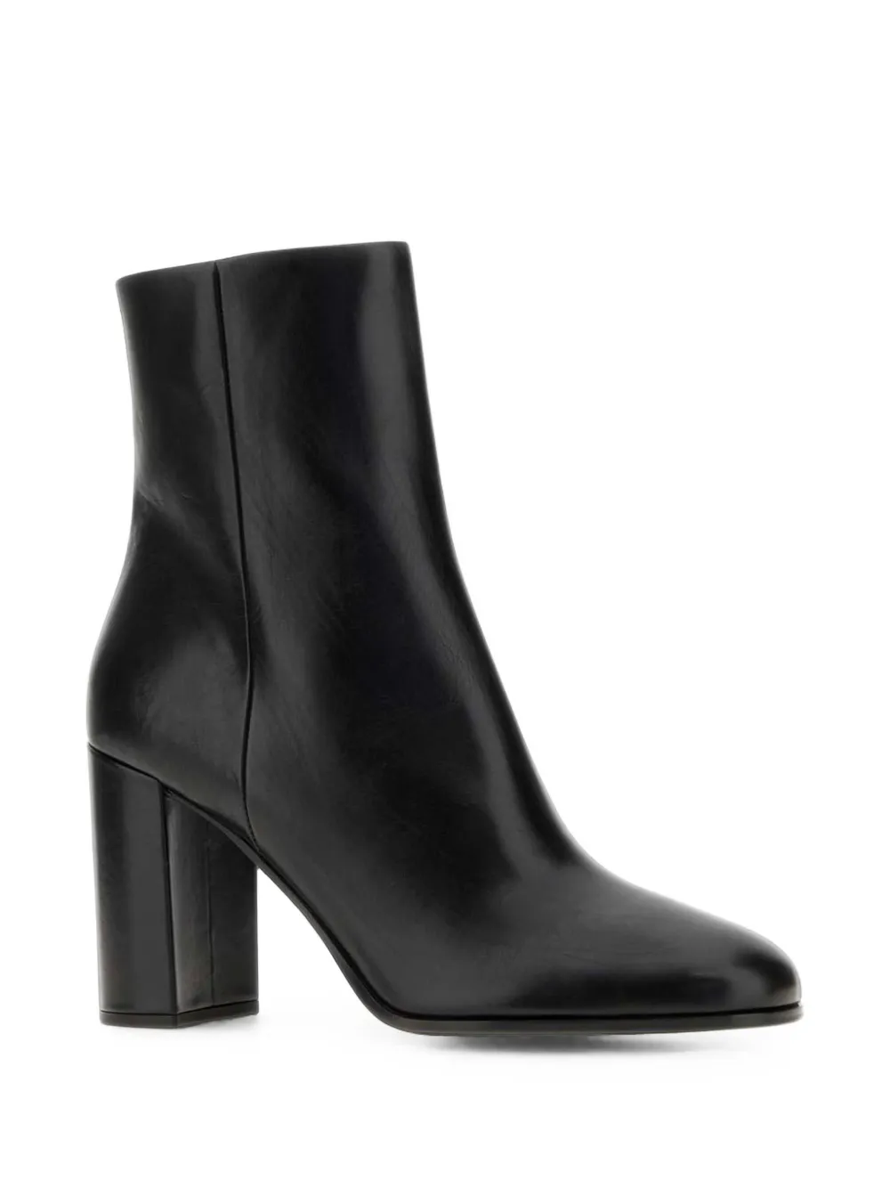 Prada leather booties Zwart
