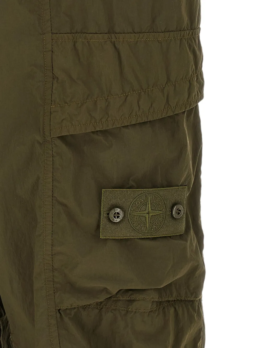 Stone Island Smerigliato_s.i. ghost ruimvallende nylon cargo broek met steekzakken Groen