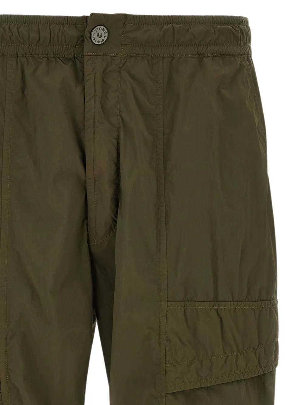 Stone Island Smerigliato_s.i. ghost ruimvallende nylon cargo broek met steekzakken Groen