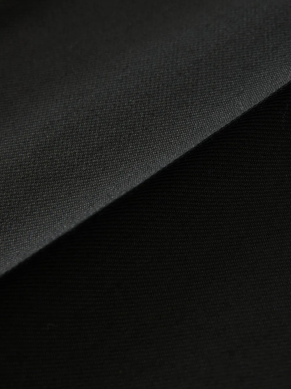 Studio Nicholson Quarte pantalon met gesmockt detail Zwart
