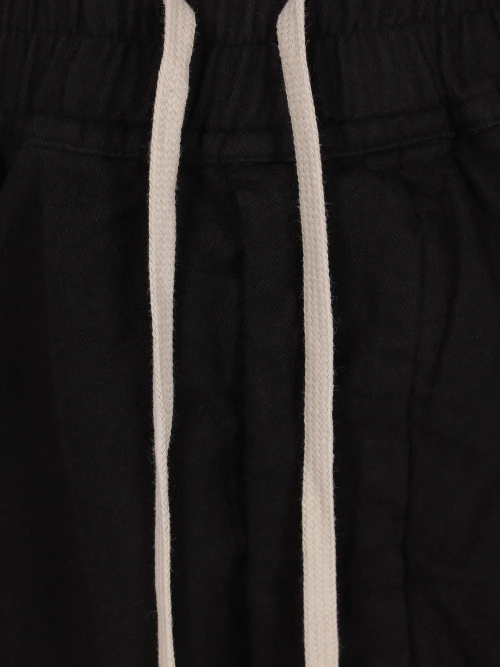 Rick Owens DRKSHDW Low-top crotch shorts met trekkoord Zwart