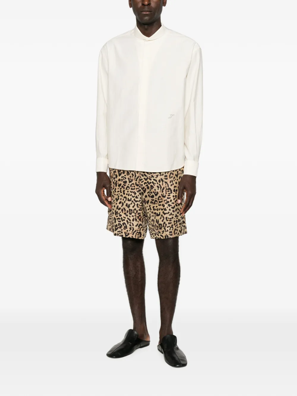 Jacquemus Overhemd met Peter Pan-kraag Beige