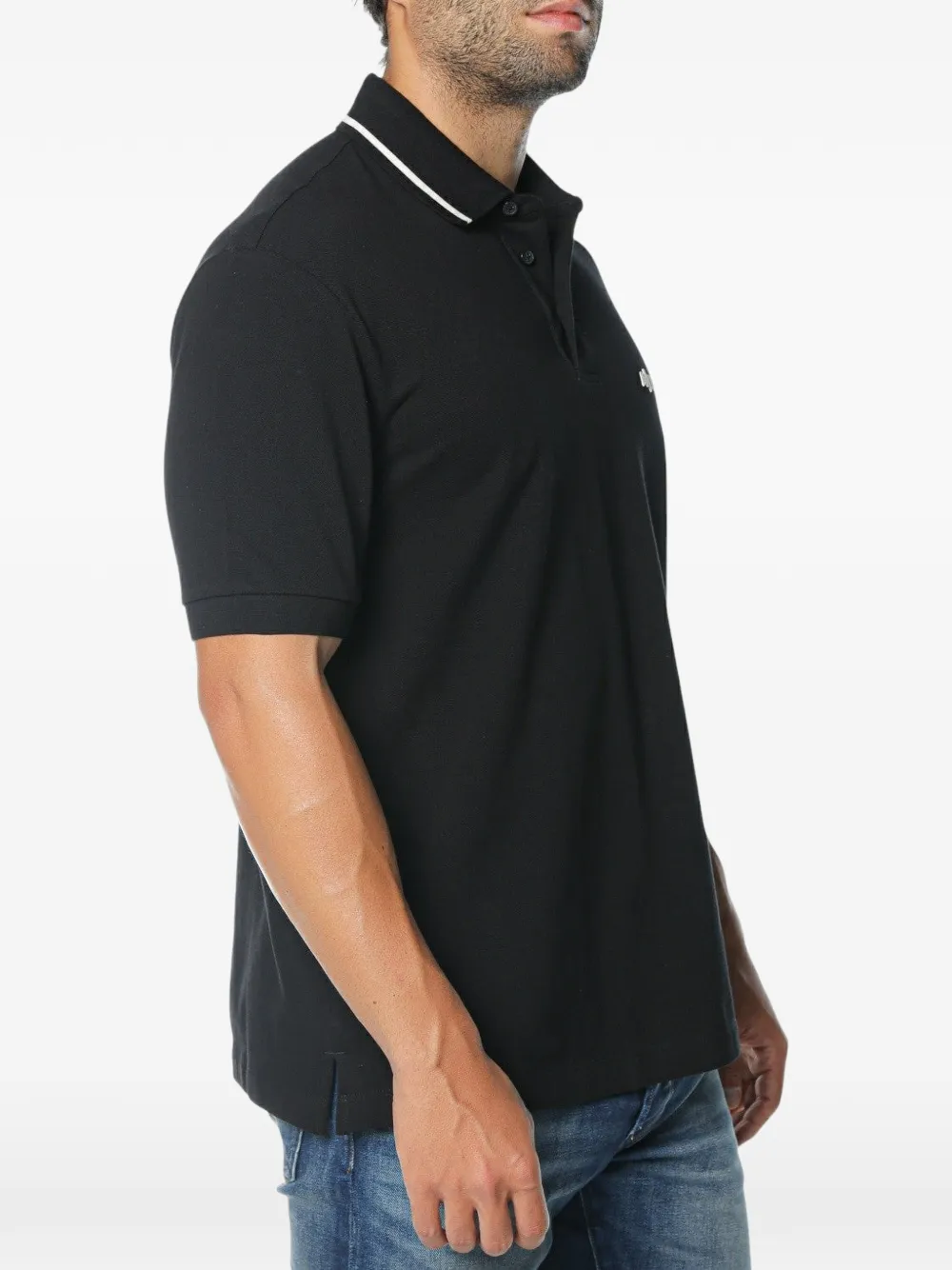 Armani Exchange logo-embroidered polo shirt Zwart