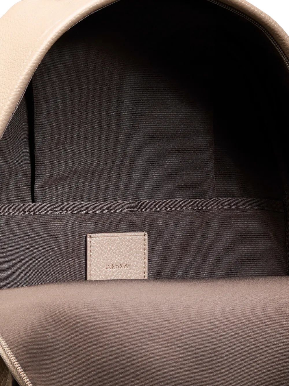 Calvin Klein Monologo bewerkte rugzak met logopatch Beige