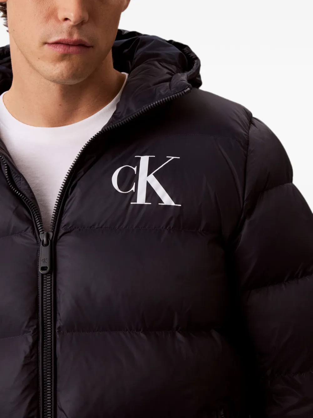 Calvin Klein Gewatteerd jack met capuchon en logoprint Blauw
