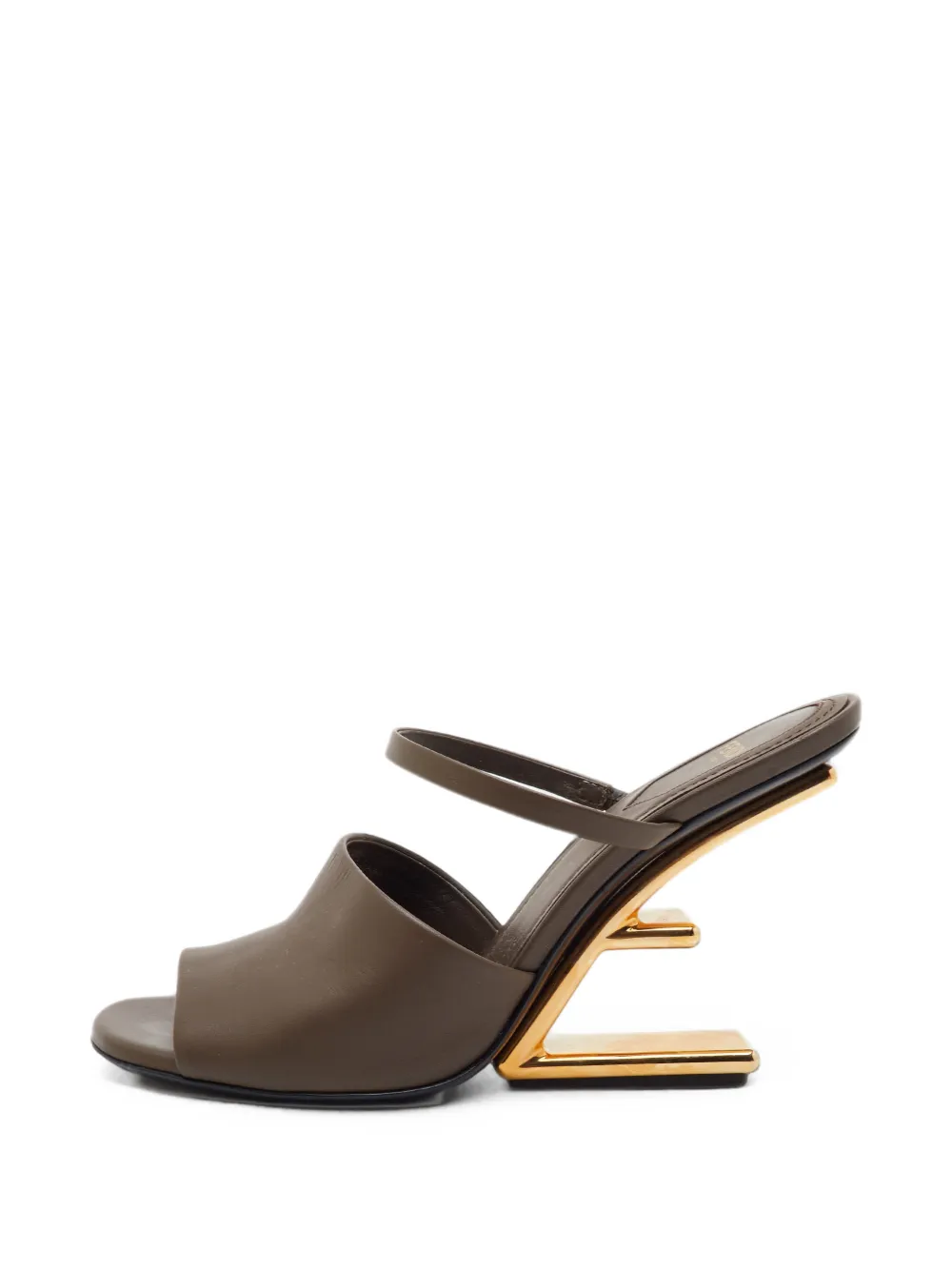 Fendi Pre-Owned Fendi First leather sandals - Braun