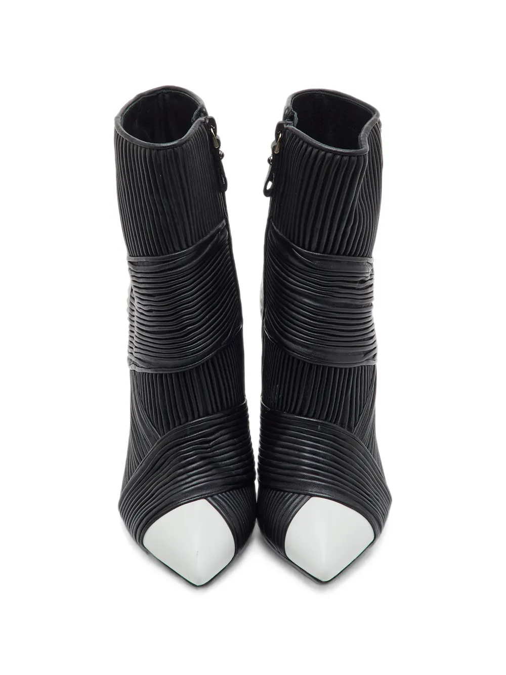 Balmain Pre-Owned ribbed pointed toe ankle boots - Schwarz