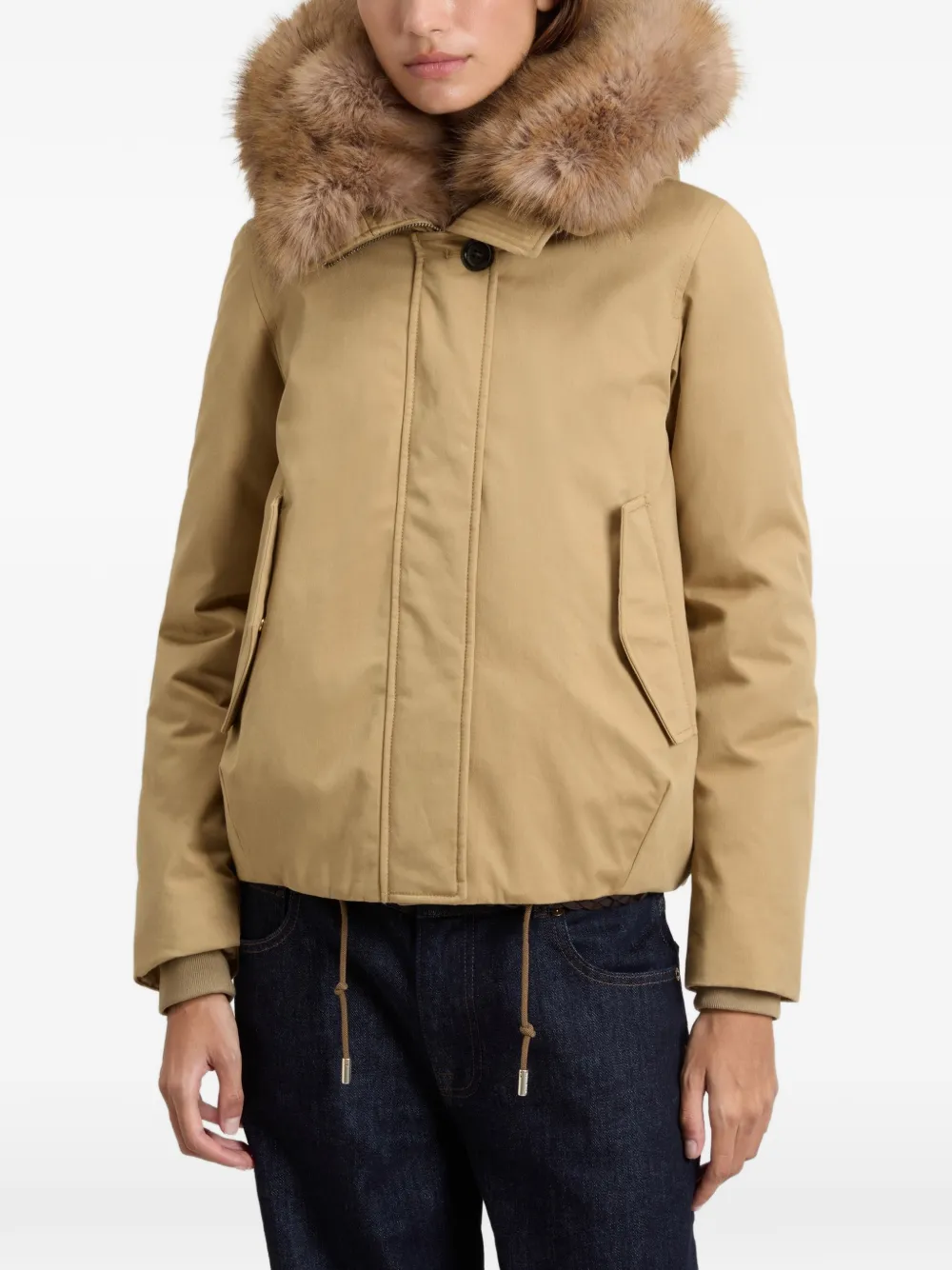 Woolrich Jack met imitatiebont Beige