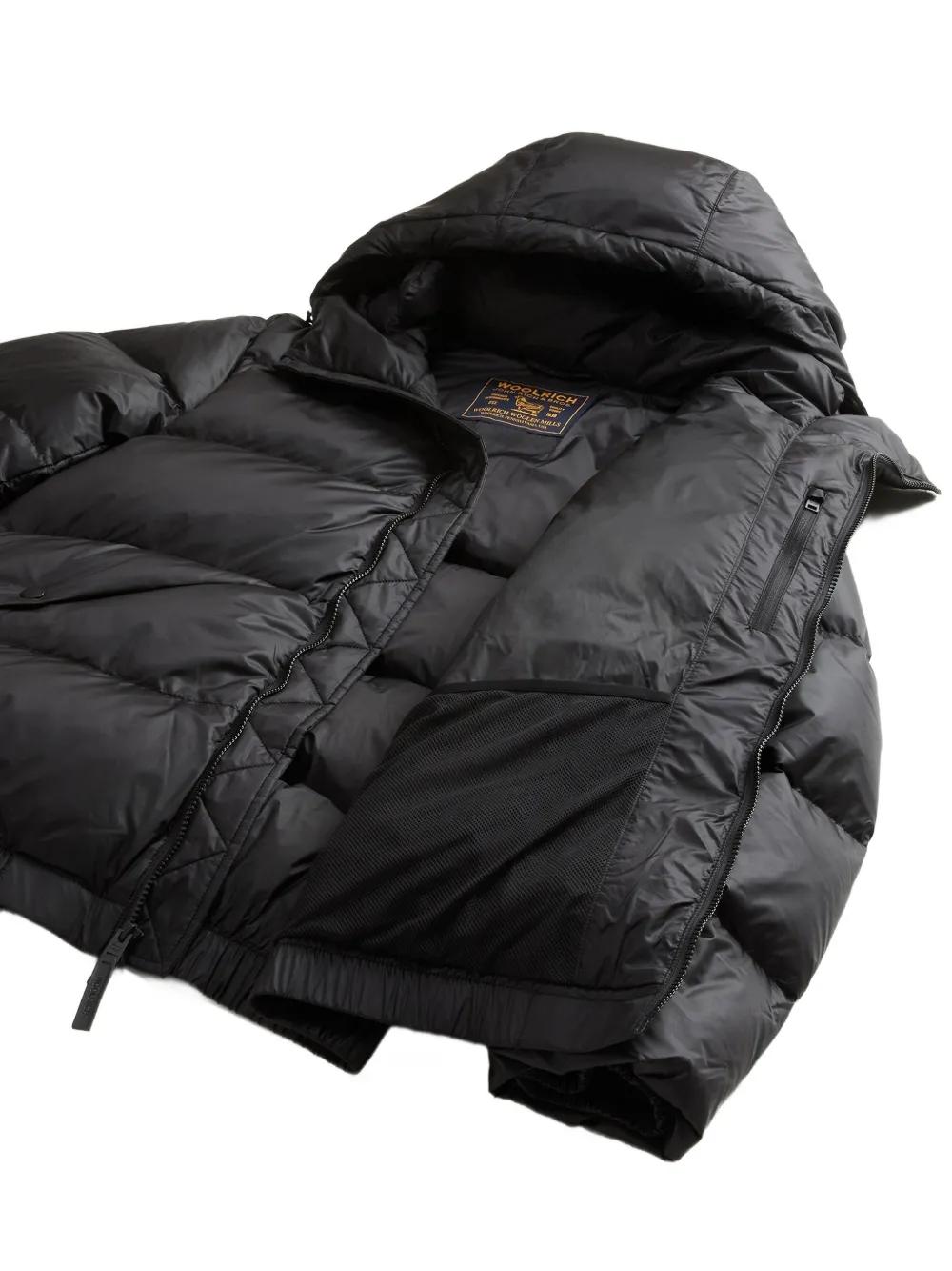 Woolrich Pertex hooded puffer jacket Zwart