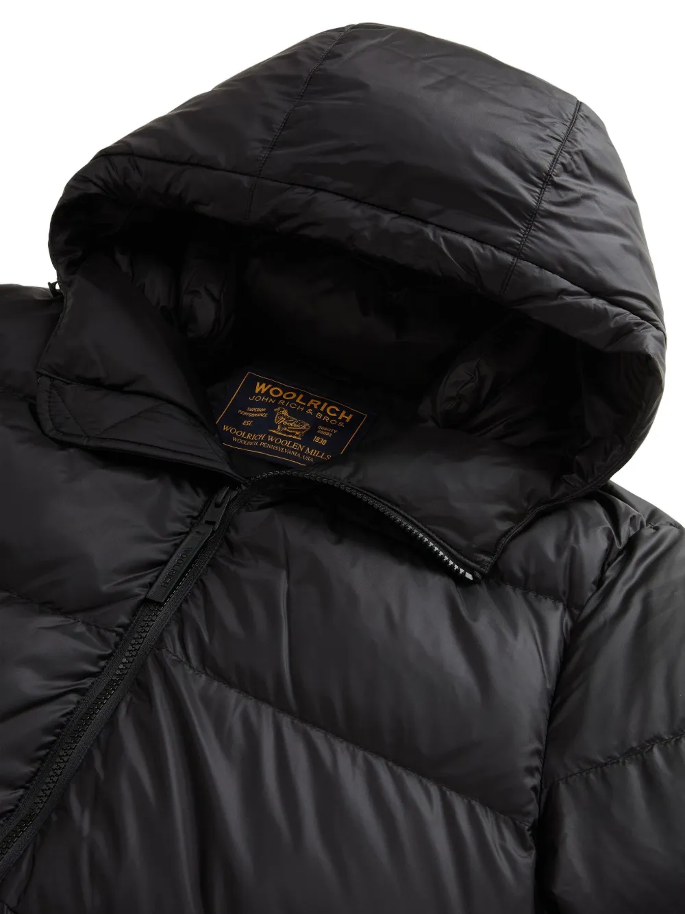 Woolrich Pertex hooded puffer jacket Zwart