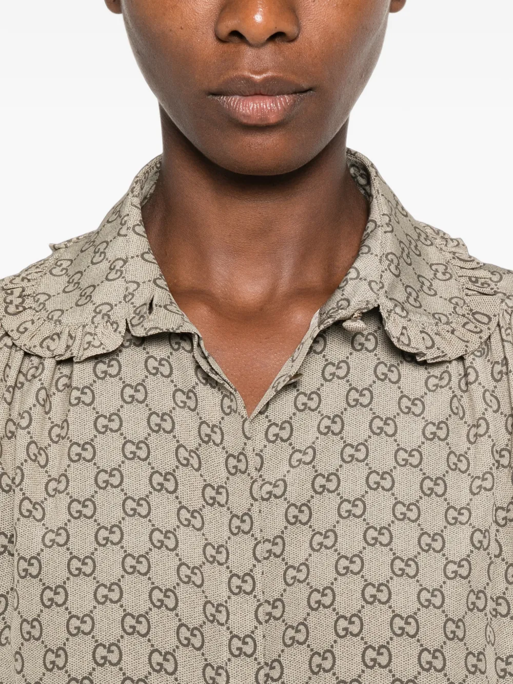 Gucci Crêpe de chine zijden blouse met print Beige