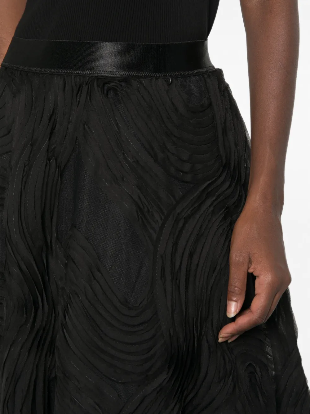 NISSA Flared midi-rok met textuur Zwart