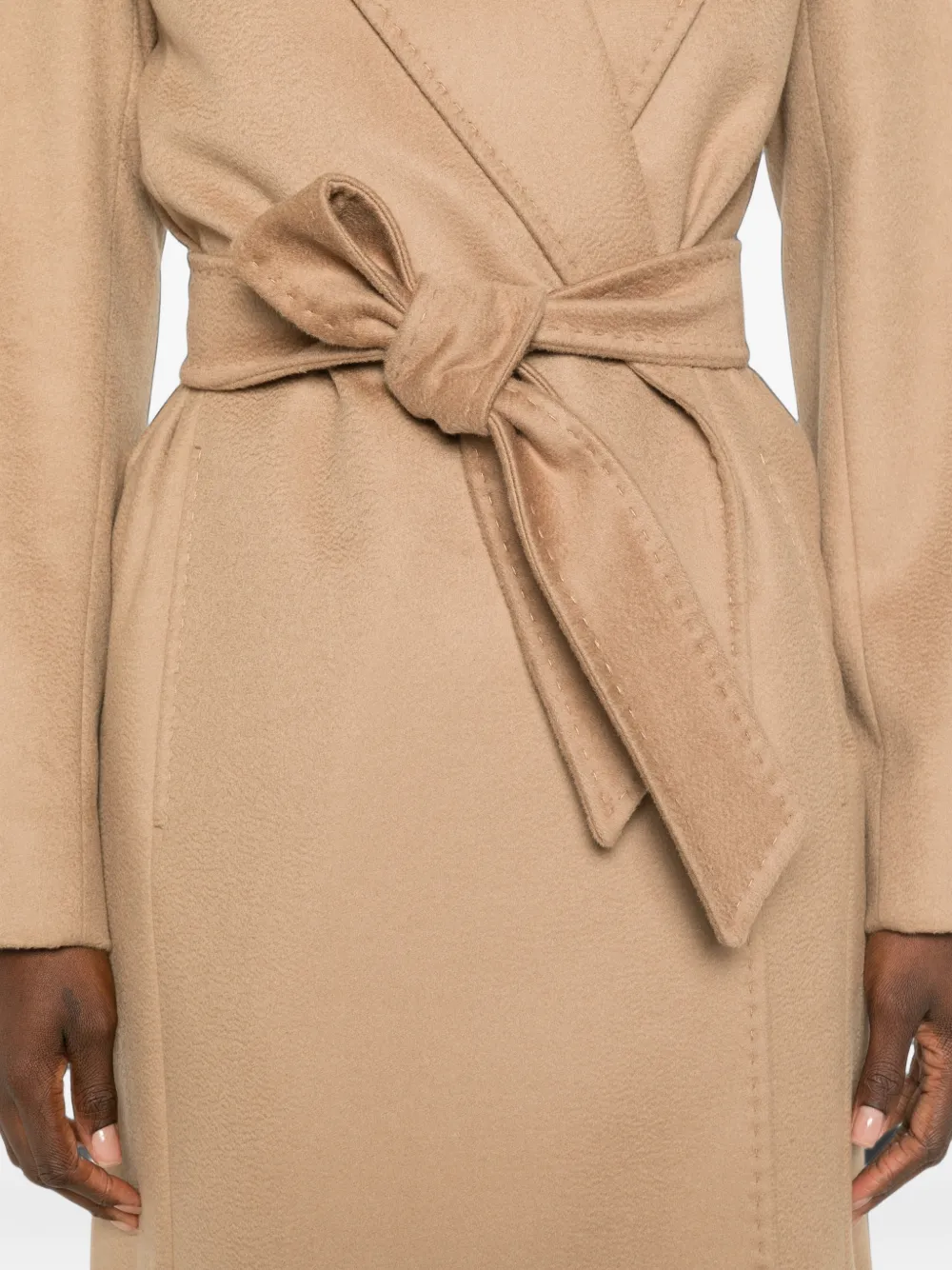 Max Mara Jas met sjaalkraag en ceintuur Beige