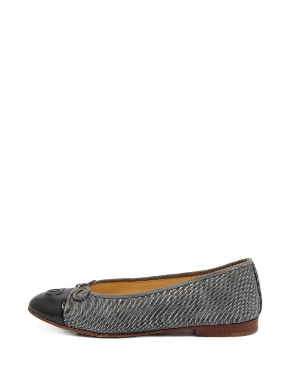 CHANEL Pre-Owned bow-detail ballet flats - Grau