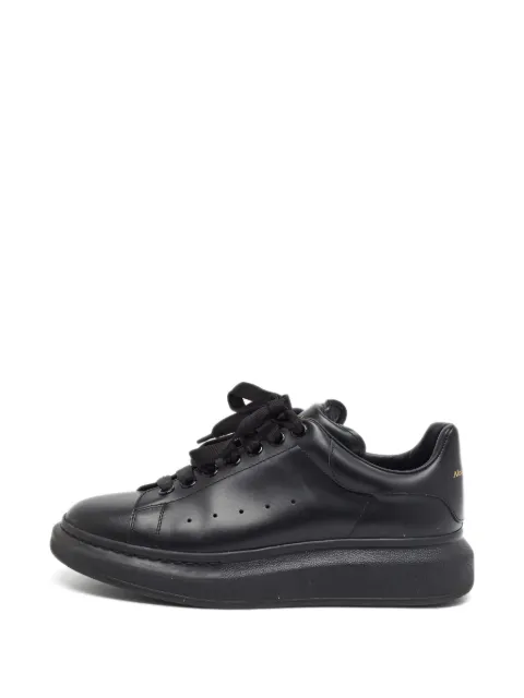 Alexander McQueen Pre-Owned Oversized lace-up sneakers