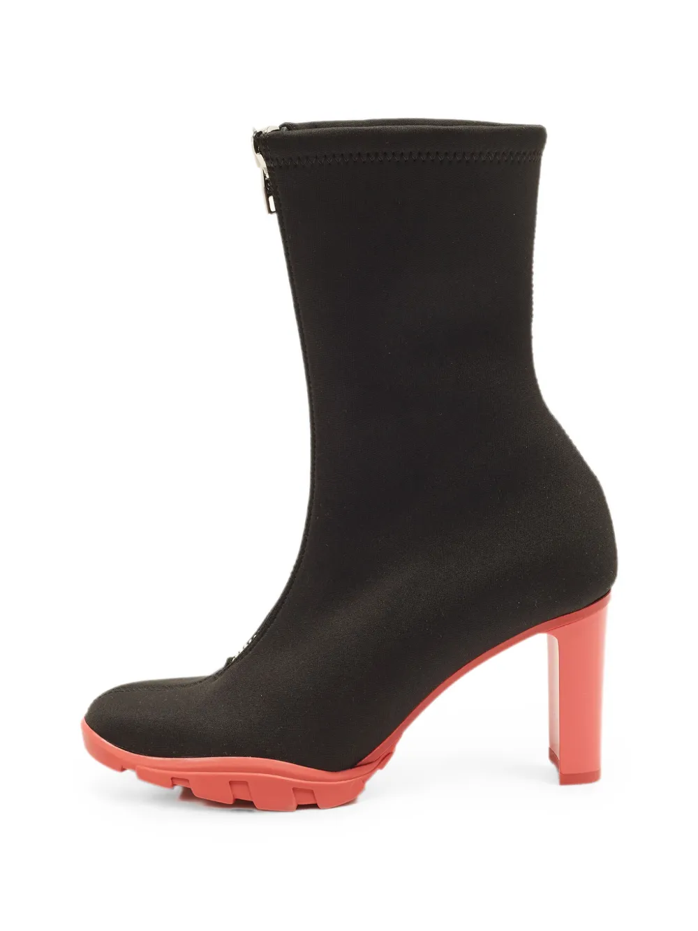 Pre-owned Alexander Mcqueen Tread Zip-front Ankle Boots In Black
