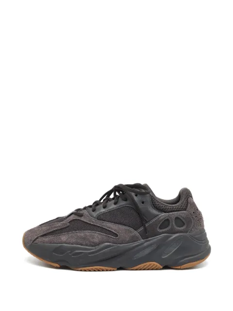 adidas Yeezy Boost 700 sneakers
