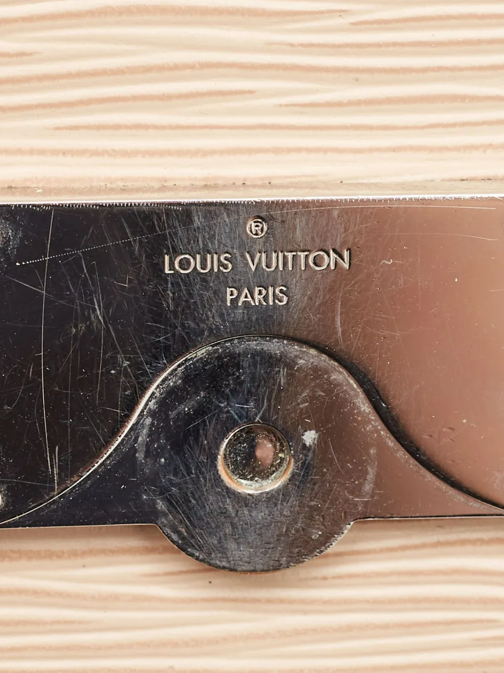 Louis Vuitton Pre-Owned BB Cluny Epi shopper Beige