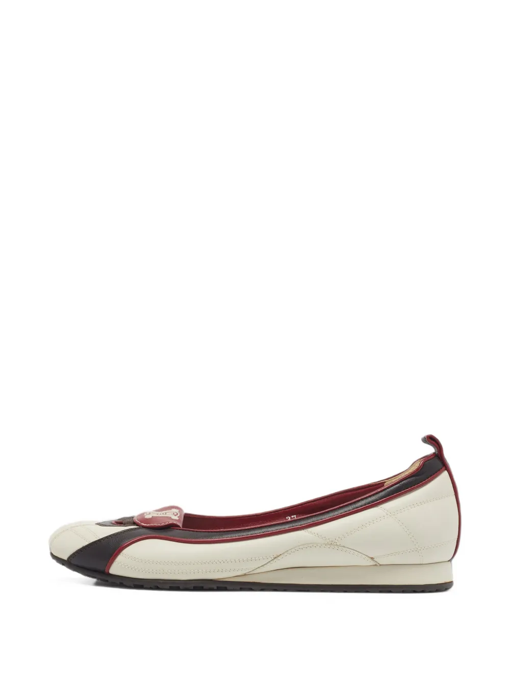 Celine Pre-Owned 2002 FIFA World Cup ballet flats - Toni neutri