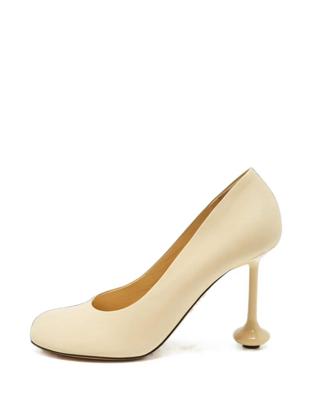 Loewe Pre-Owned Toy round-toe pumps - Nude