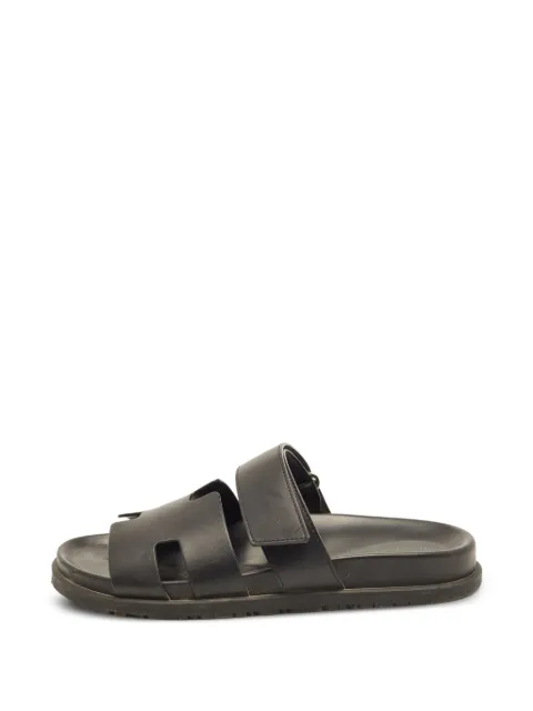 Hermès Pre-Owned Chypre touch-strap flat sandals