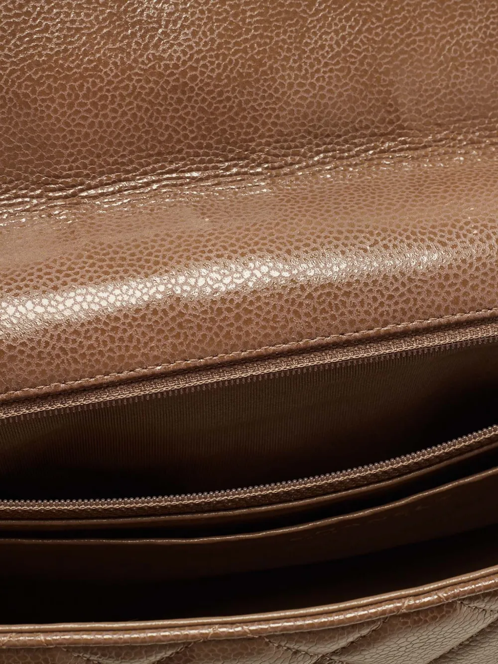 CHANEL Pre-Owned 2010-2011 Classic Flap leather shoulder bag - Braun