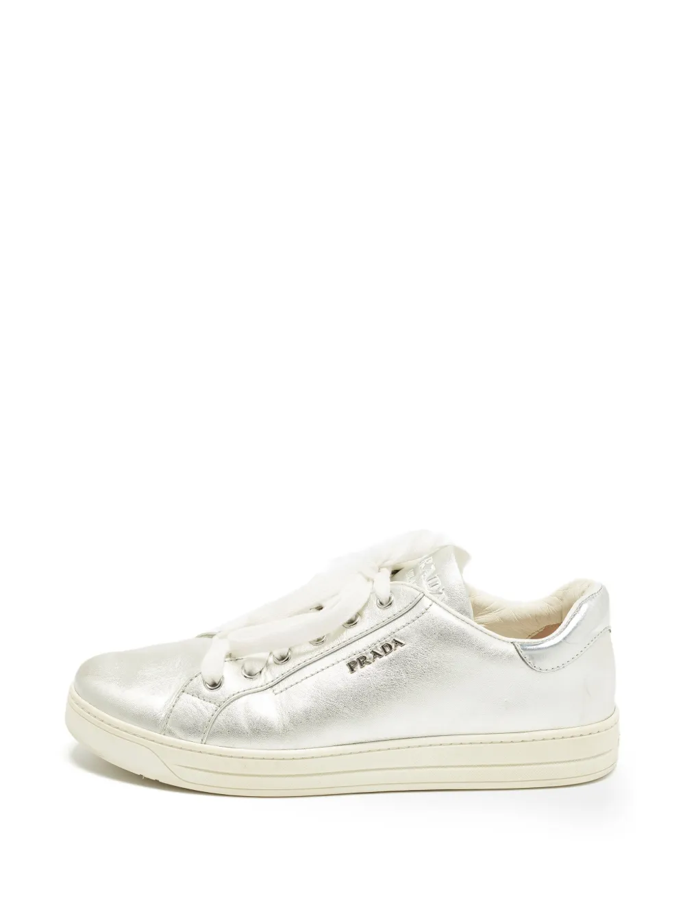 Prada Pre-Owned metallic-effect lace-up sneakers - Argento