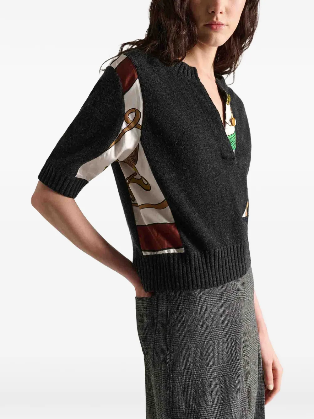 Dorothee Schumacher Foulard Statements top met korte mouwen en V-hals en patchwork Grijs