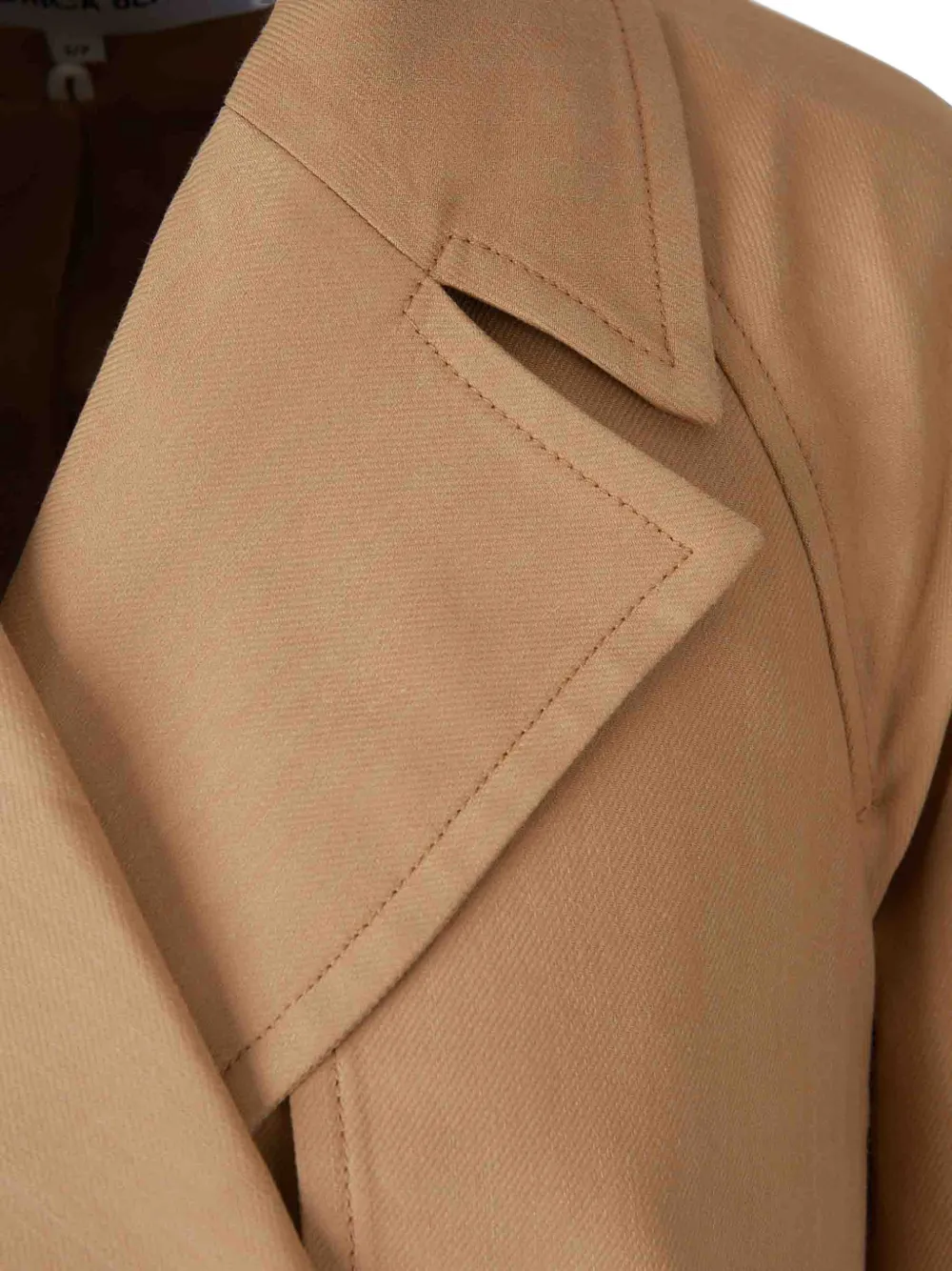Veronica Beard Lazaro jack met dubbele rij knopen en ceintuur Beige